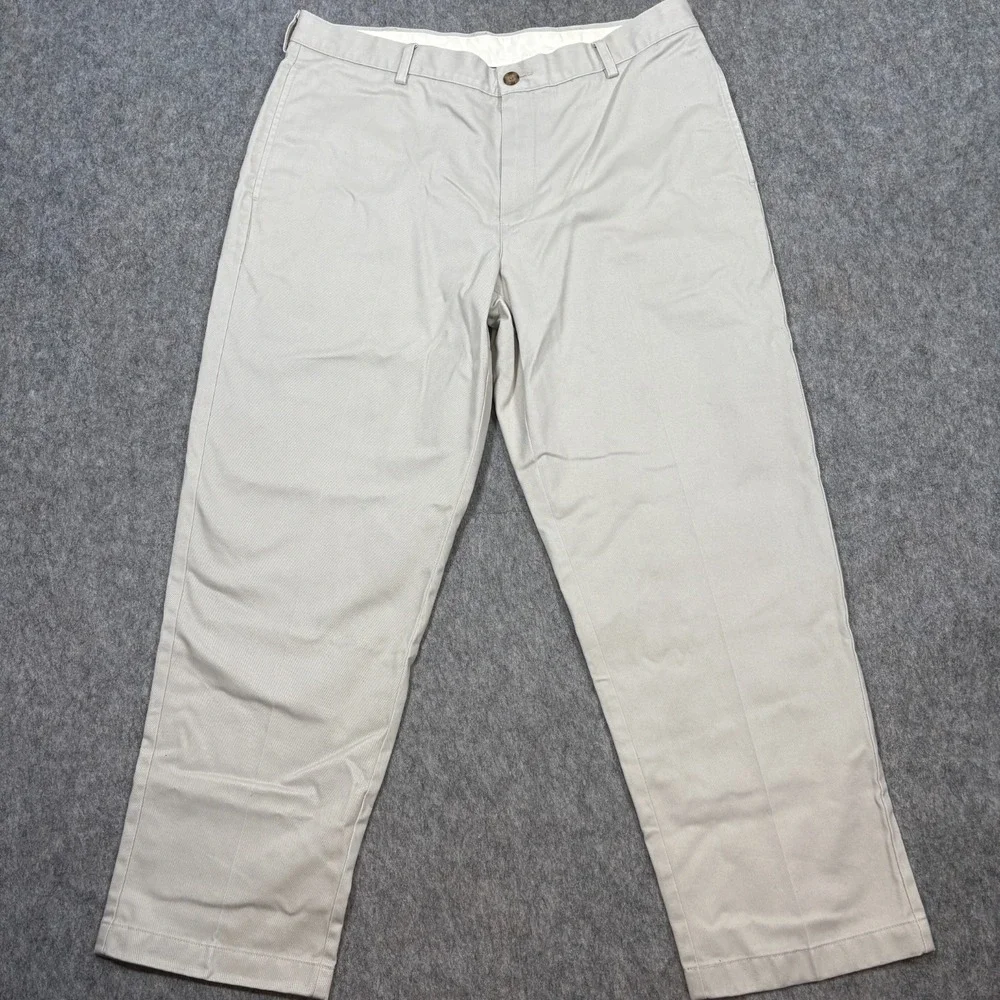 L.L Beans Chino Pants Men's Size 36 Beige Classic Fit Khakis 100% Cotton Casual